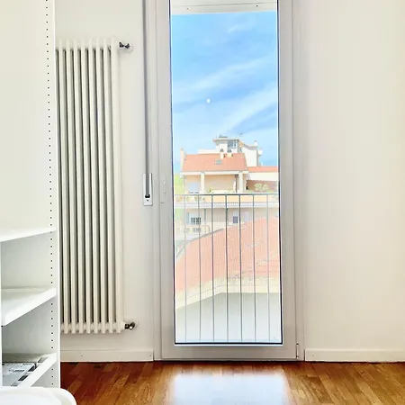 Attico Con Garage E Ampia Terrazza Privata * Rímini